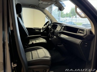 Volkswagen Multivan 2,0 TDI Highline 4MOT DSG 2022