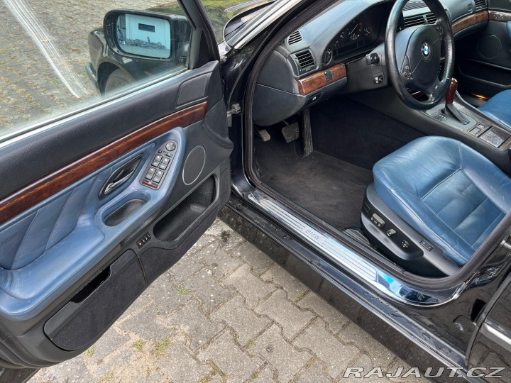 BMW 7 750i E38 2000