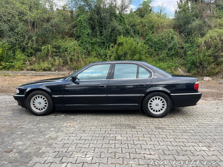 BMW 7 750i E38 2000