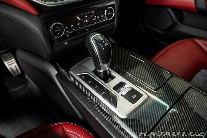 Maserati Ghibli V6 S Q4 Premium/Sport/Car 2015