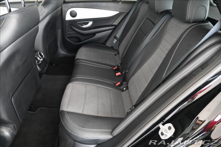 Mercedes-Benz E 3,0 400d 243kW 9G-Tronic 2021