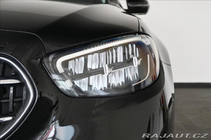 Mercedes-Benz E 3,0 400d 243kW 9G-Tronic 2021