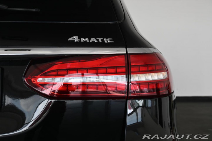 Mercedes-Benz E 3,0 400d 243kW 9G-Tronic 2021