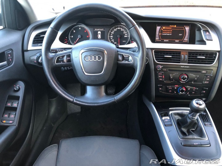 Audi A4 Avant 2.0TDi Quattro 2011