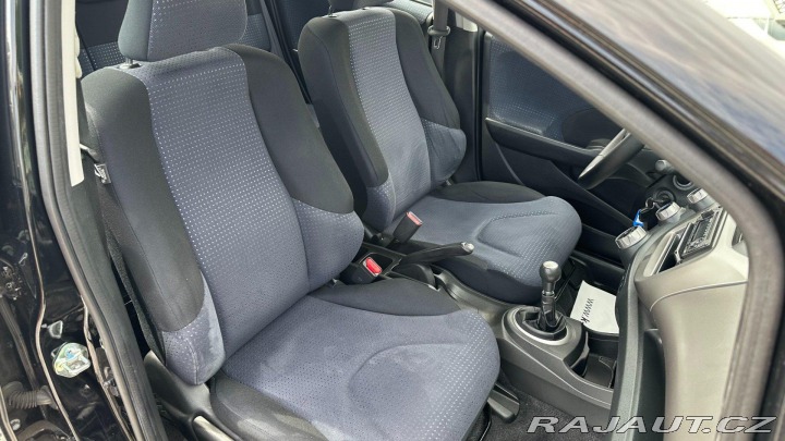 Honda Jazz 1.2 i-VTEC 66kW REZERVOVA 2010