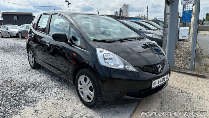Honda Jazz 1.2 i-VTEC 66kW REZERVOVA 2010