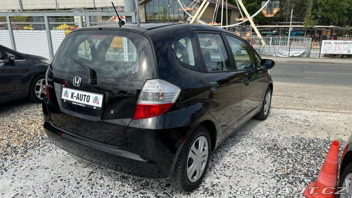 Honda Jazz 1.2 i-VTEC 66kW REZERVOVA 2010