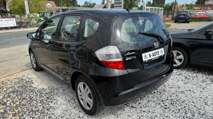 Honda Jazz 1.2 i-VTEC 66kW REZERVOVA 2010