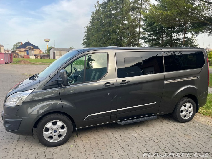 Ford Tourneo Custom Titanum 9 míst 2018