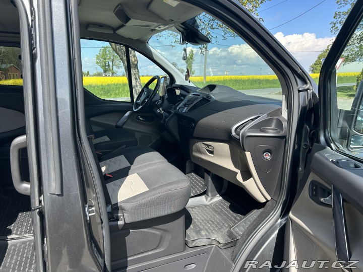 Ford Tourneo Custom Titanum 9 míst 2018
