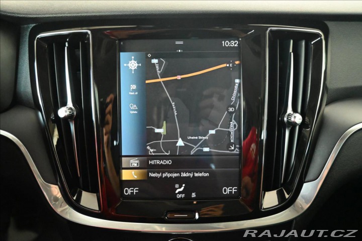 Volvo V60 2,0 D4 140kW Business Con 2019