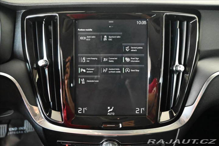 Volvo V60 2,0 D4 140kW Business Con 2019