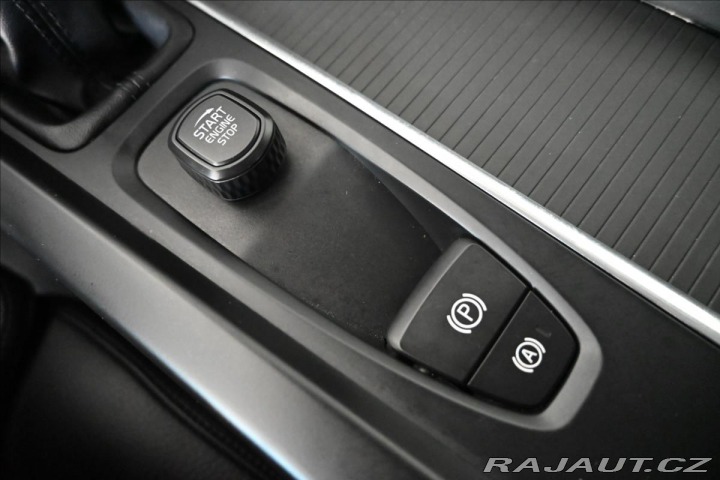 Volvo V60 2,0 D4 140kW Business Con 2019