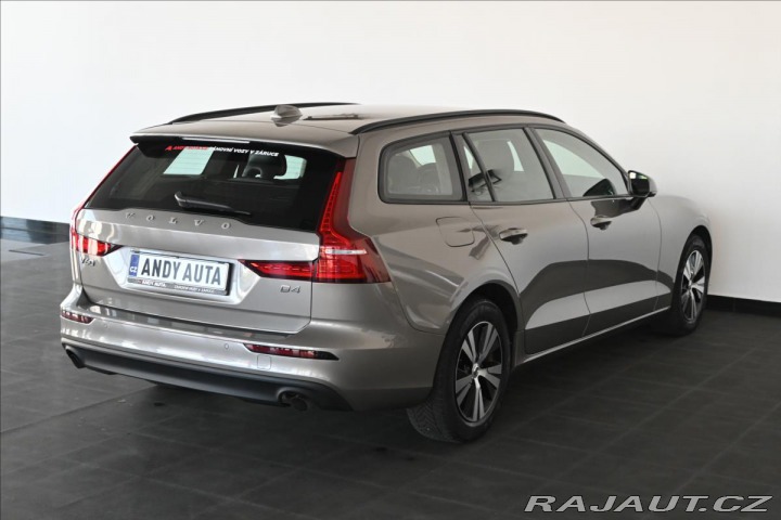 Volvo V60 2,0 D4 140kW Business Con 2019
