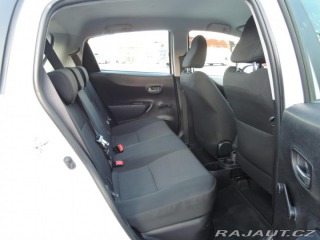 Toyota Yaris 1,5 VVTi hybrid NAVI kame 2014