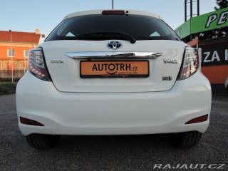 Toyota Yaris 1,5 VVTi hybrid NAVI kame 2014