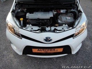 Toyota Yaris 1,5 VVTi hybrid NAVI kame 2014