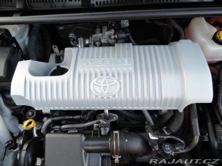 Toyota Yaris 1,5 VVTi hybrid NAVI kame 2014