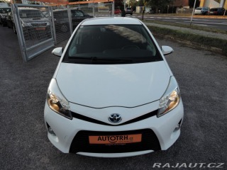 Toyota Yaris 1,5 VVTi hybrid NAVI kame 2014