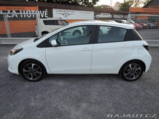 Toyota Yaris 1,5 VVTi hybrid NAVI kame 2014