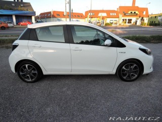 Toyota Yaris 1,5 VVTi hybrid NAVI kame 2014