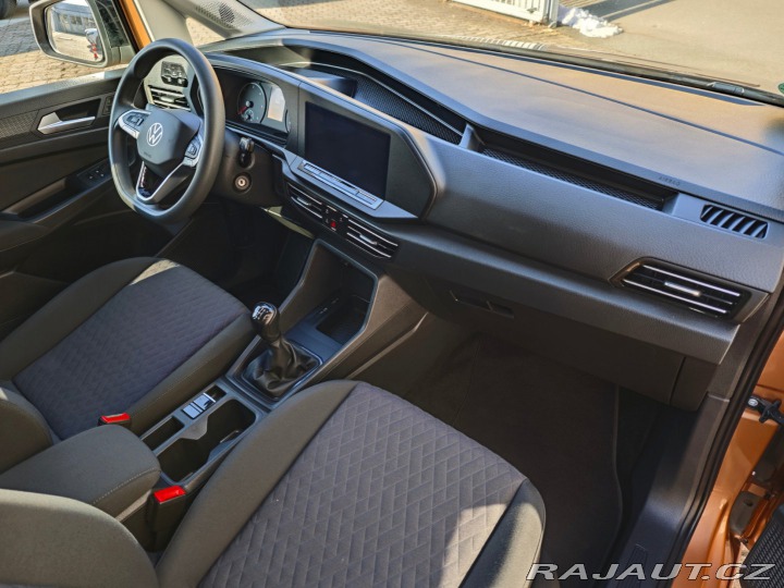 Volkswagen Caddy Maxi Life 2.0 TDi 7 míst 2021