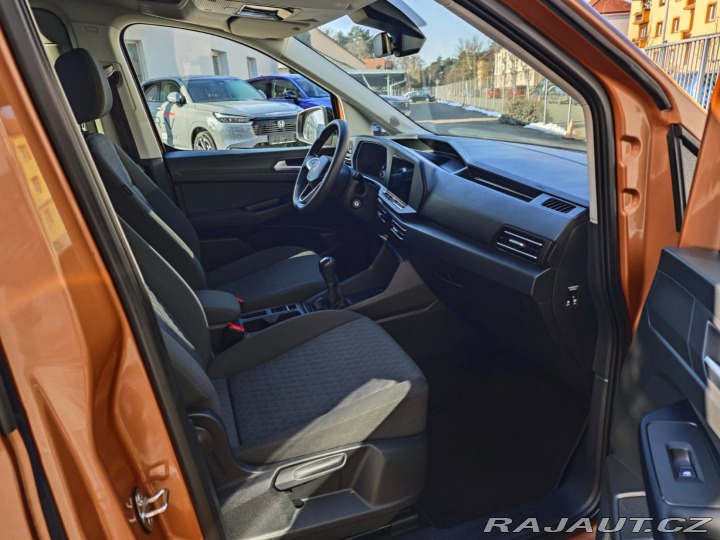 Volkswagen Caddy Maxi Life 2.0 TDi 7 míst 2021