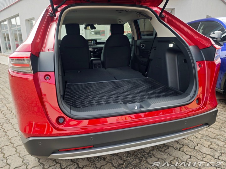 Honda HR-V 1.5 e:HEV Elegance Red SK 2025