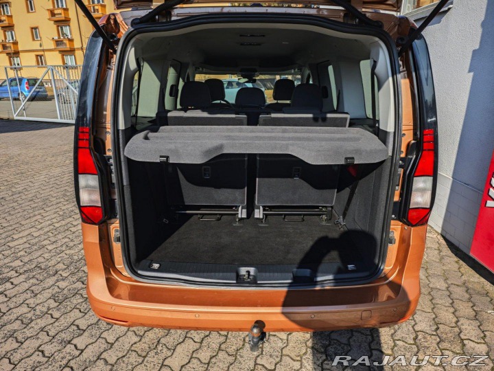 Volkswagen Caddy Maxi Life 2.0 TDi 7 míst 2021