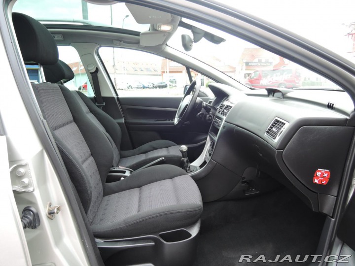 Peugeot 307 SW 2.0 HDi Panorama 2004