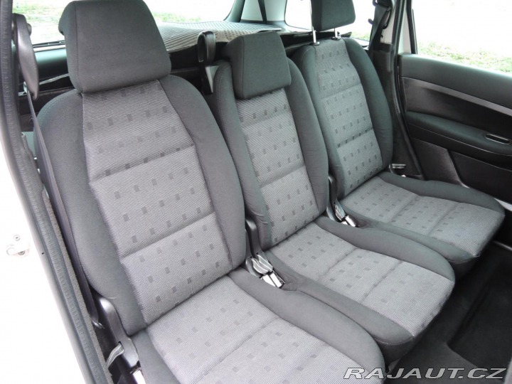 Peugeot 307 SW 2.0 HDi Panorama 2004