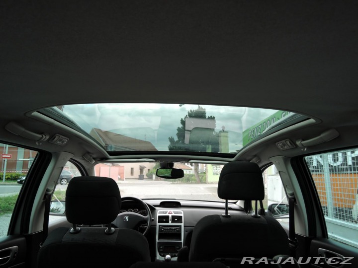 Peugeot 307 SW 2.0 HDi Panorama 2004