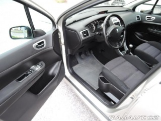 Peugeot 307 SW 2.0 HDi Panorama 2004