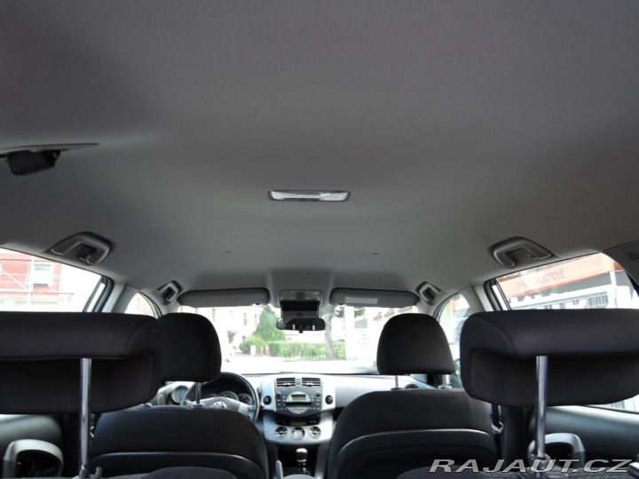 Toyota RAV4 2,2 D-CAT 4x4 107.000 KM 2007