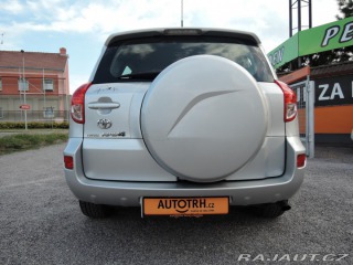 Toyota RAV4 2,2 D-CAT 4x4 107.000 KM 2007