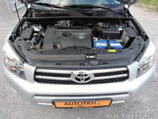 Toyota RAV4 2,2 D-CAT 4x4 107.000 KM 2007
