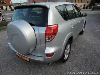 Toyota RAV4 2,2 D-CAT 4x4 107.000 KM 2007
