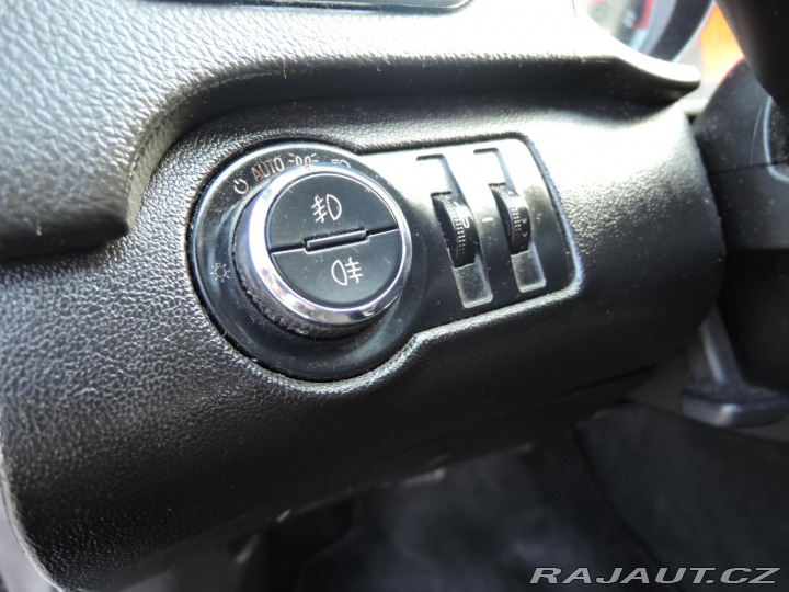 Opel Insignia 2.0 D 2009