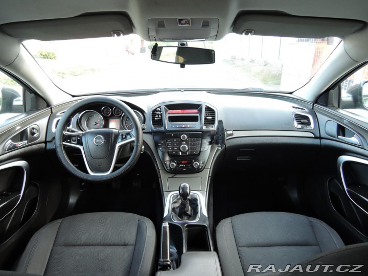 Opel Insignia 2.0 D 2009