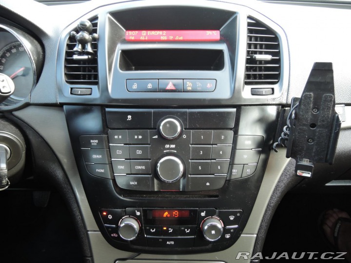 Opel Insignia 2.0 D 2009