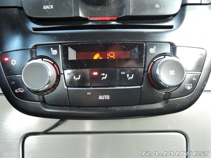 Opel Insignia 2.0 D 2009