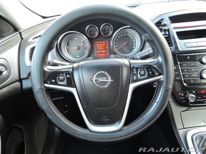 Opel Insignia 2.0 D 2009