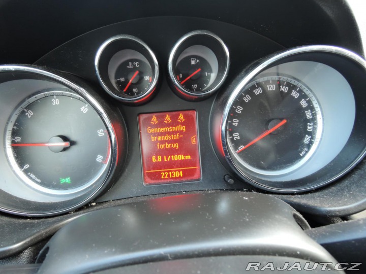 Opel Insignia 2.0 D 2009