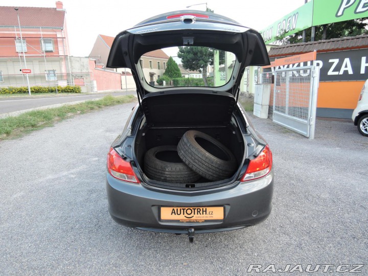 Opel Insignia 2.0 D 2009