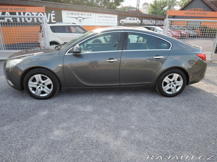 Opel Insignia 2.0 D 2009