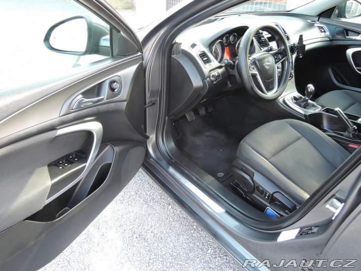 Opel Insignia 2.0 D 2009