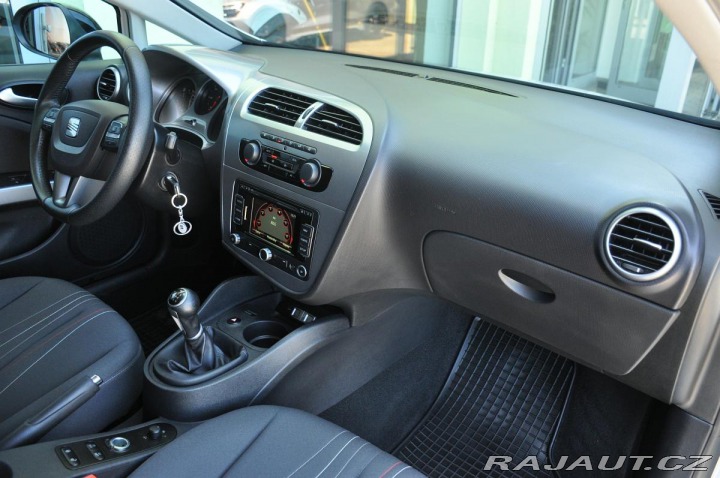 Seat Leon 2.0TDi STYLE NAVI 2012