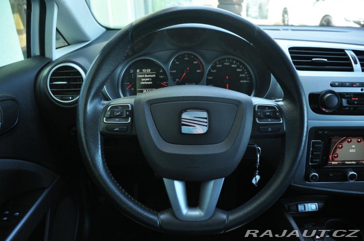 Seat Leon 2.0TDi STYLE NAVI 2012