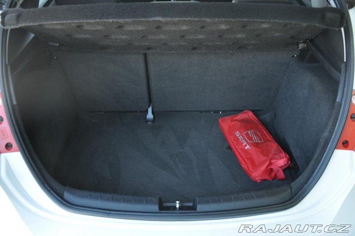 Seat Leon 2.0TDi STYLE NAVI 2012