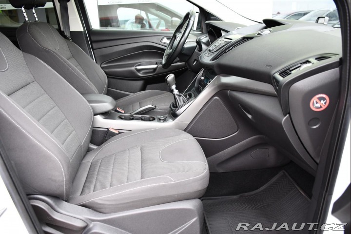 Ford Kuga 2.0TDCi PĚKNÝ STAV AUT. K 2014